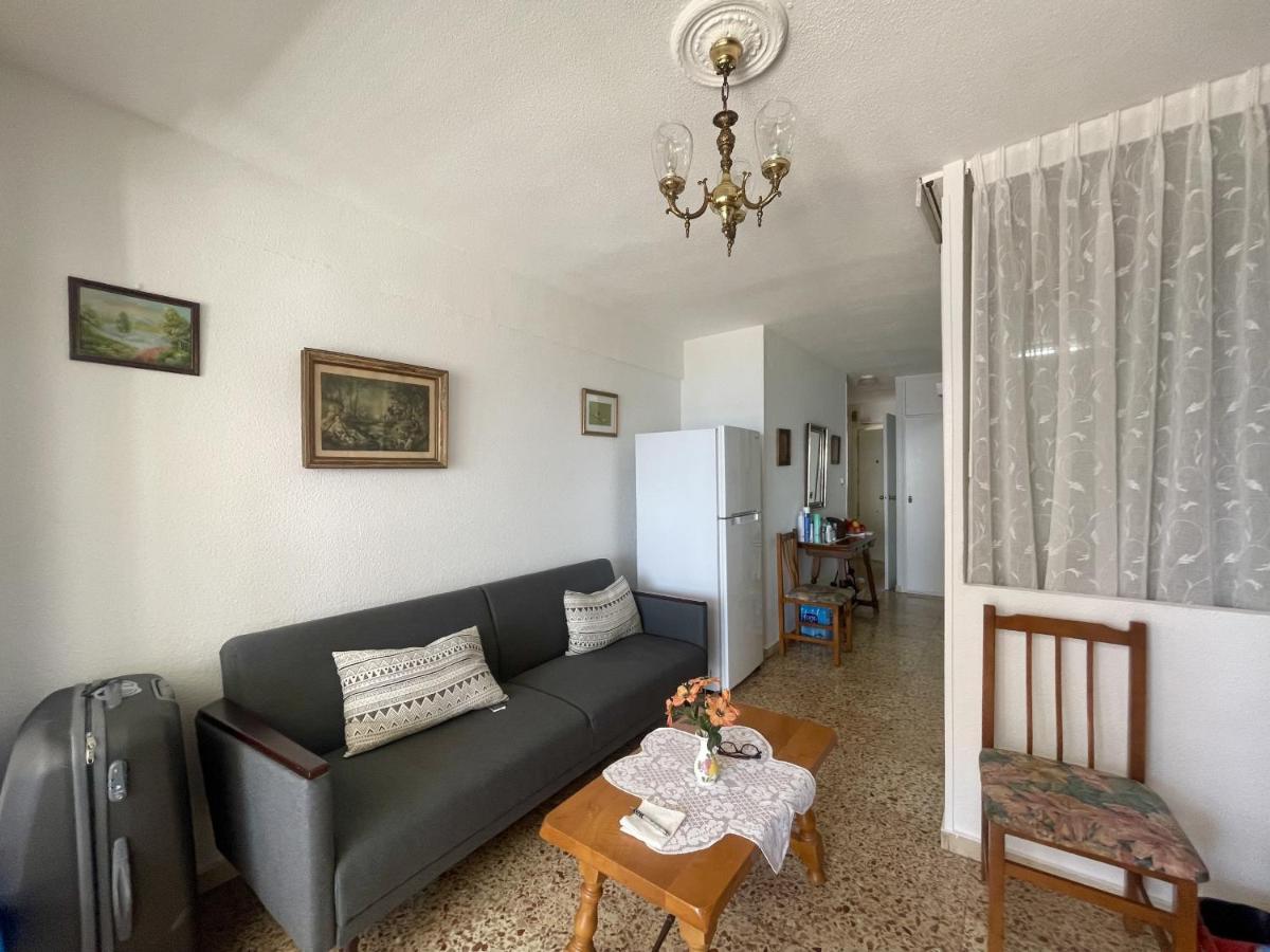 Eleven Caballos Apartment Benidorm Bagian luar foto