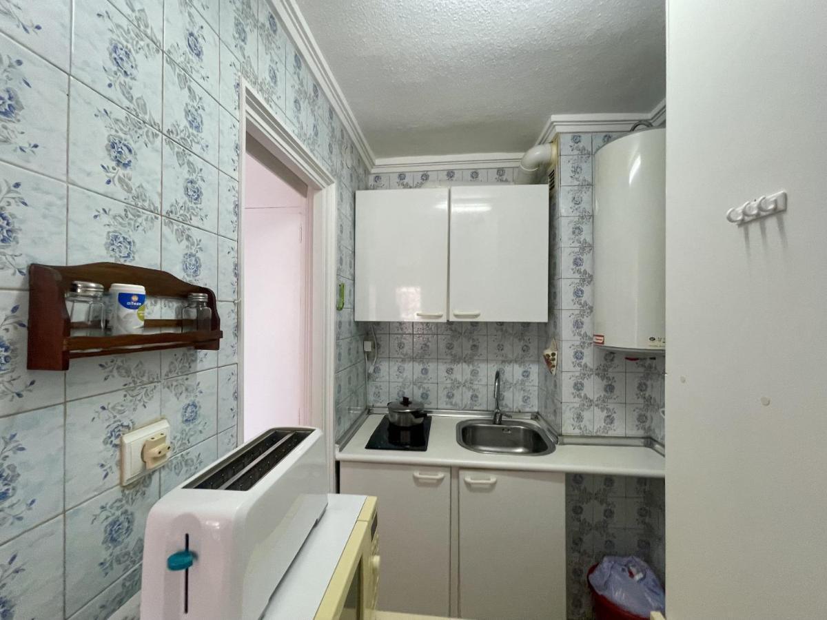 Eleven Caballos Apartment Benidorm Bagian luar foto
